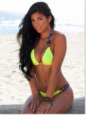 Suelyn Medeiros
