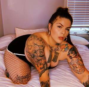 Sugarbooty nude 10
