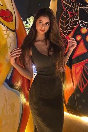 Suhana Khan nude 11