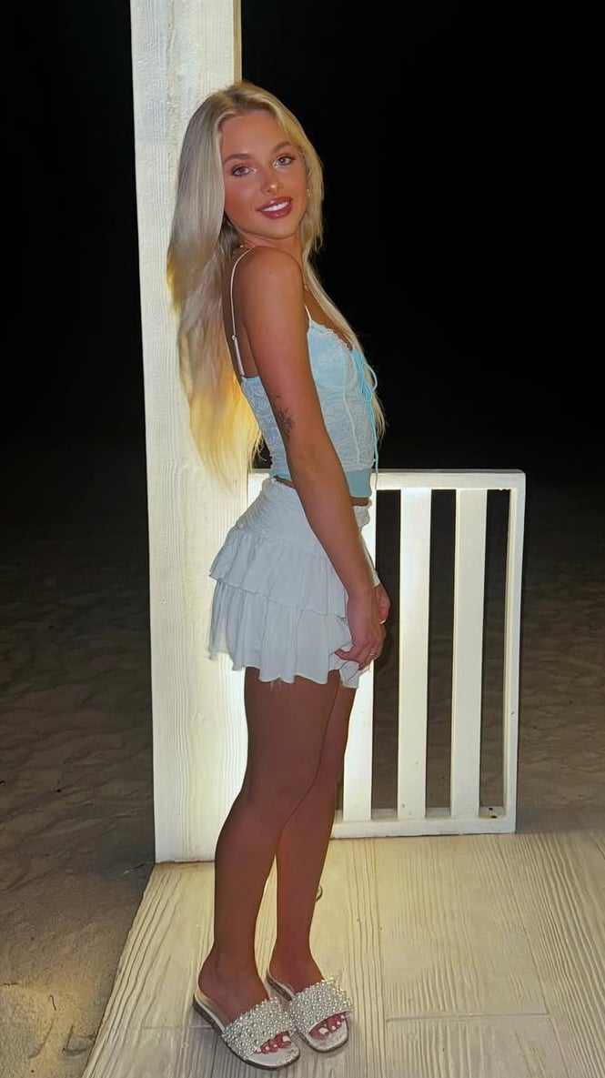 Summer Jones nude 6