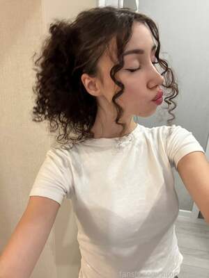 Sunny Maria nude 9