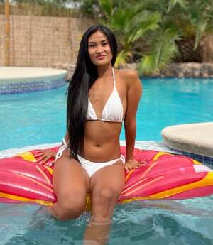 Sunshine Sina nude 7