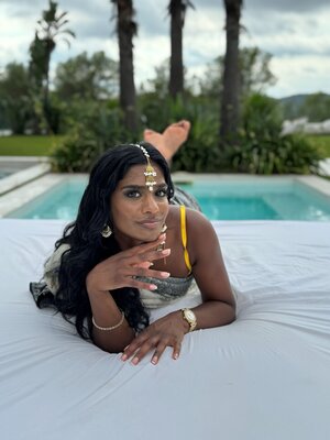 Suraya Ndia nude 10