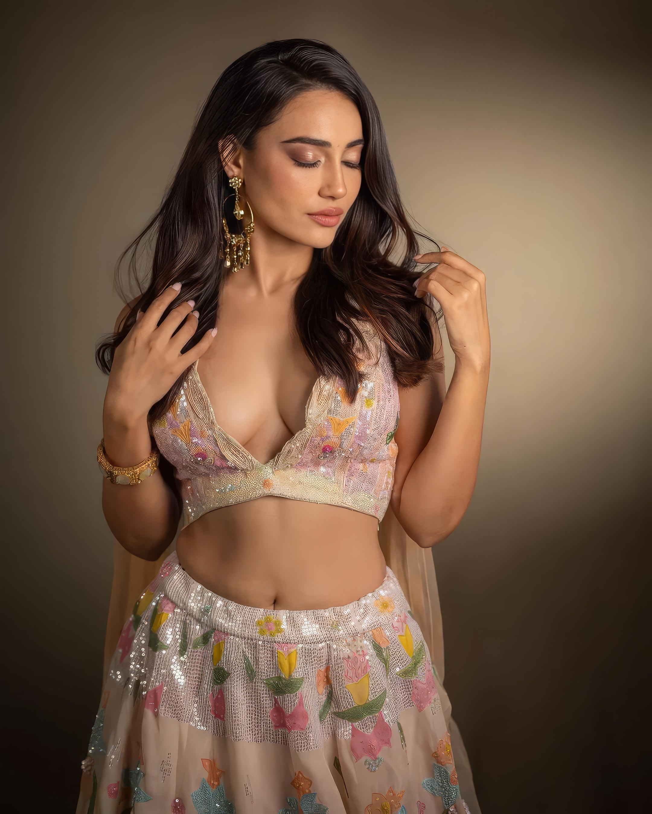 Surbhi Jyoti nude 7