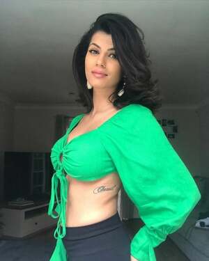 Sureet Kular nude 3