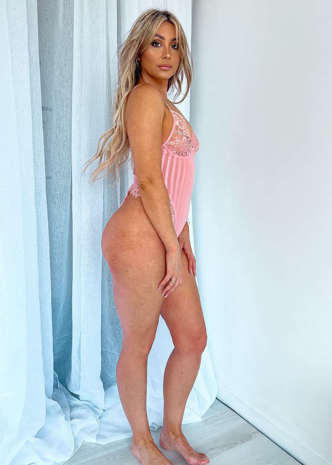 Susana Downes nude 2