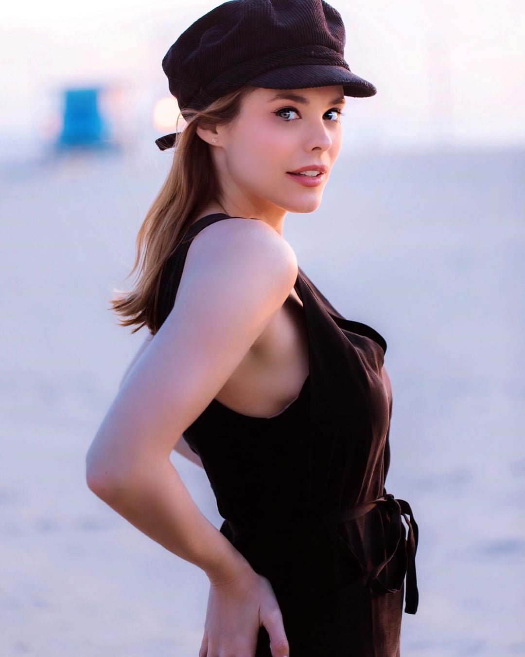 Susie Abromeit nude 12