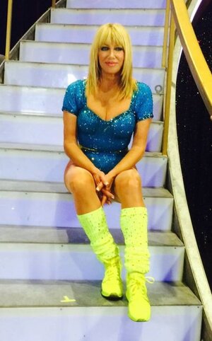 Suzanne Somers nude 6