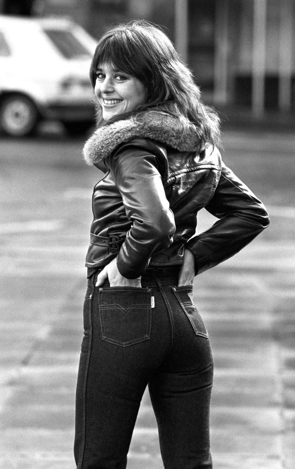Suzi Quatro nude 7