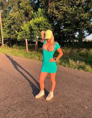 Swamp Barbee nude 6