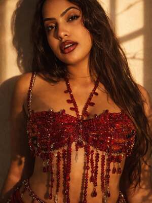 Swathi Rapeti nude 8