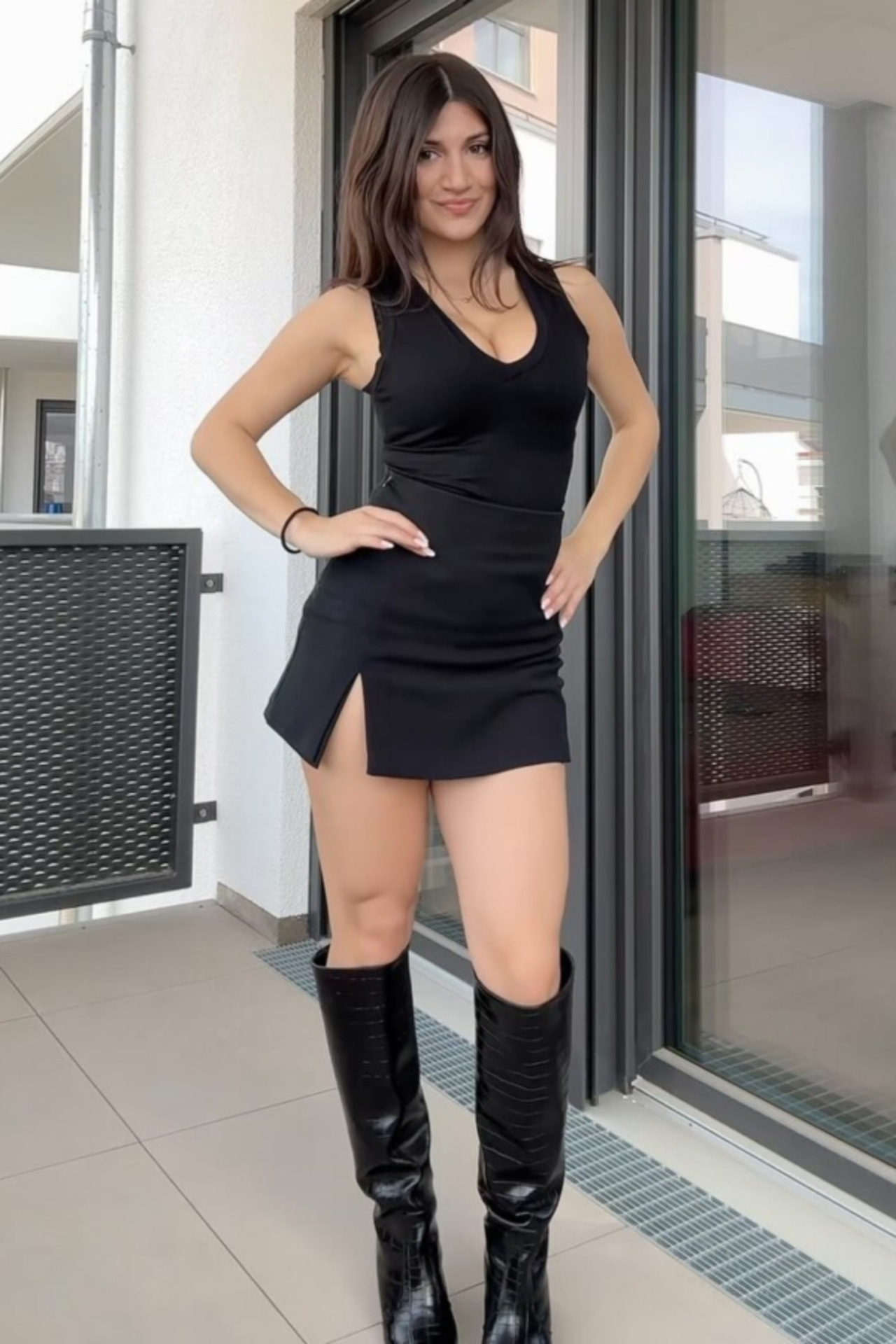 Sweet Jona nude 3