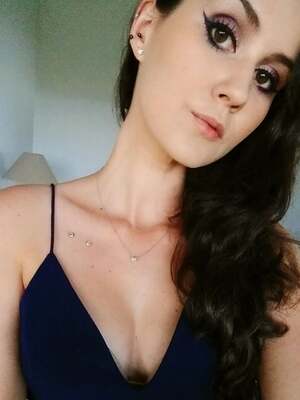 Sydney Watson nude 9