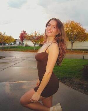 Sylvia Snyders nude 3