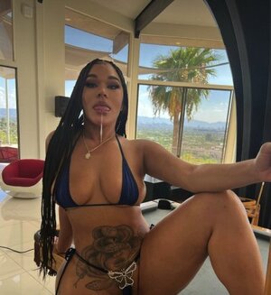 Taeler Made nude 5