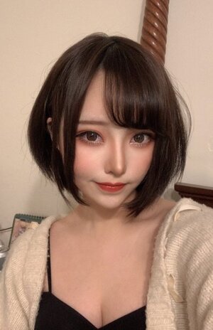 Takomayuyi nude 5