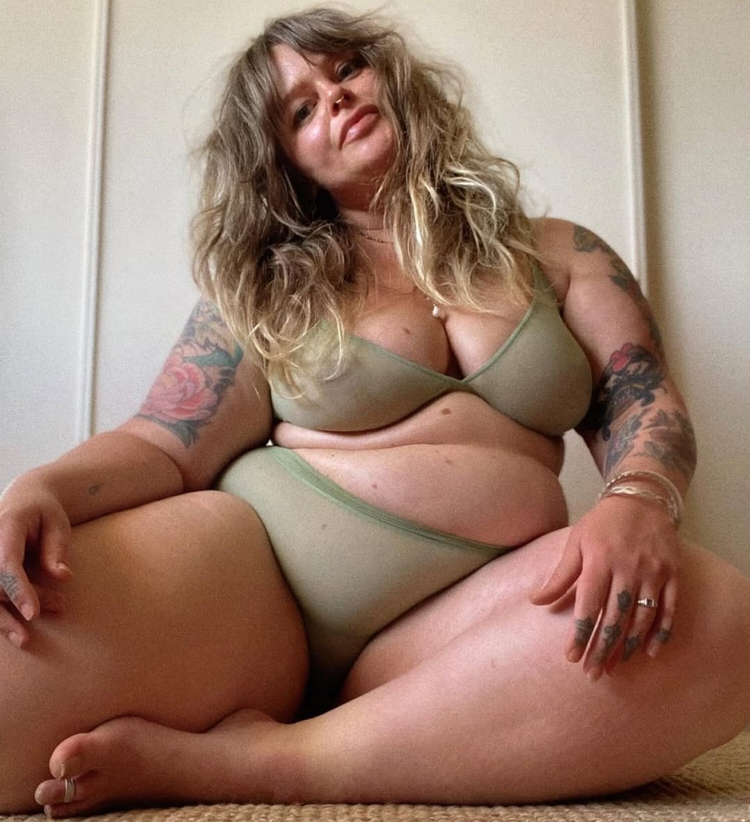 Tallulah Moon nude 12