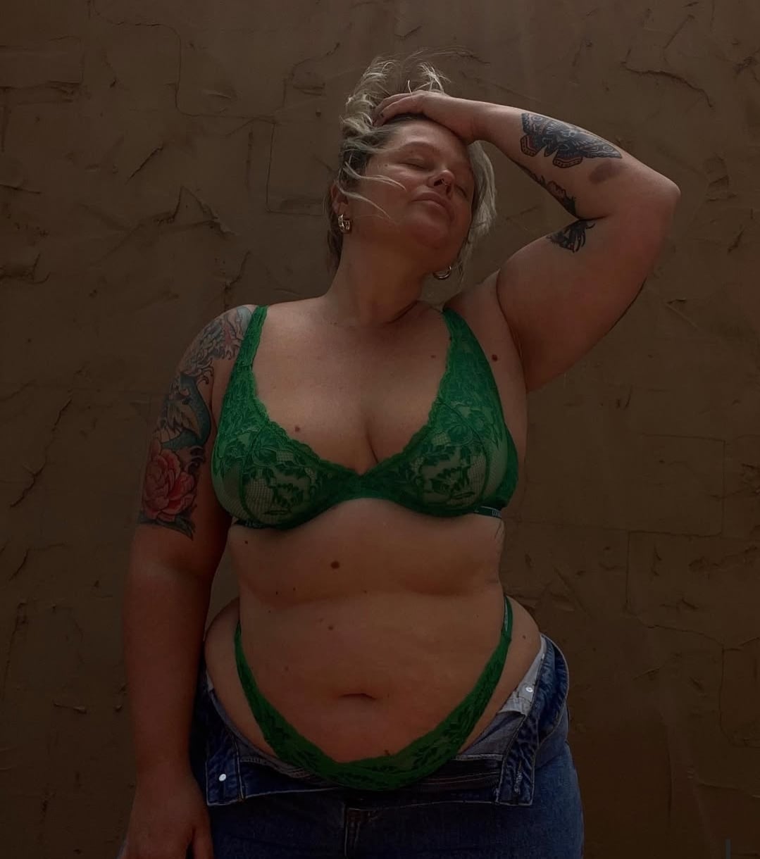 Tallulah Moon nude 9