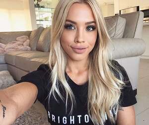 Tammy Hembrow nude 6