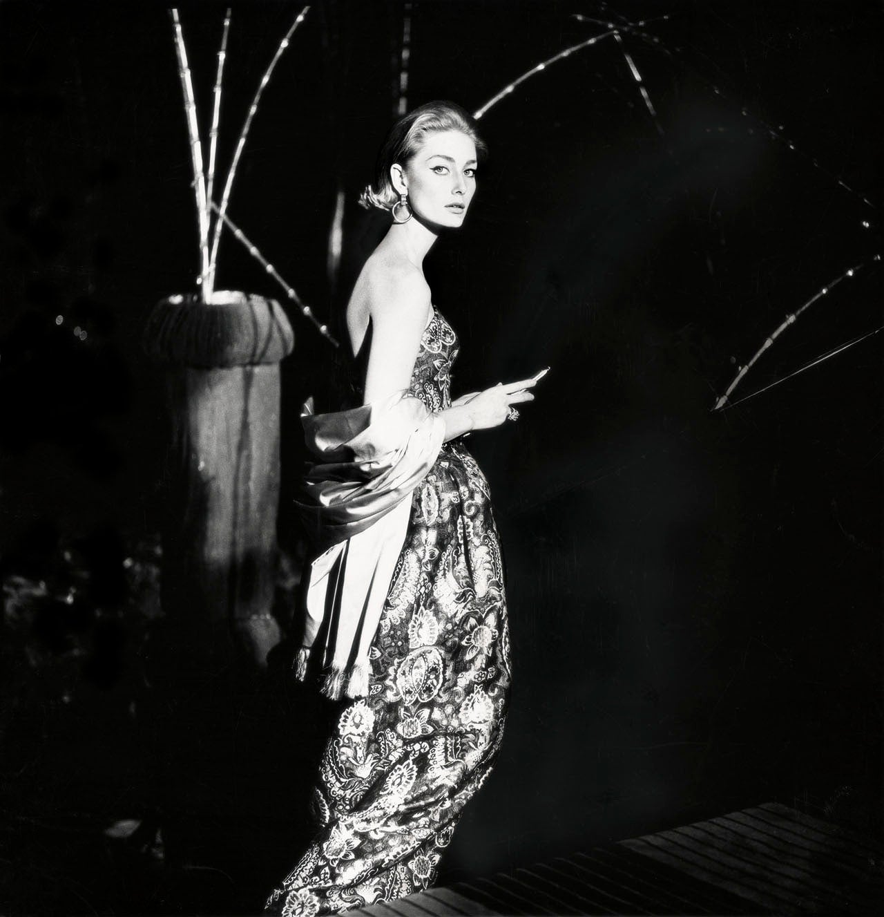 Tania Mallet nude 3