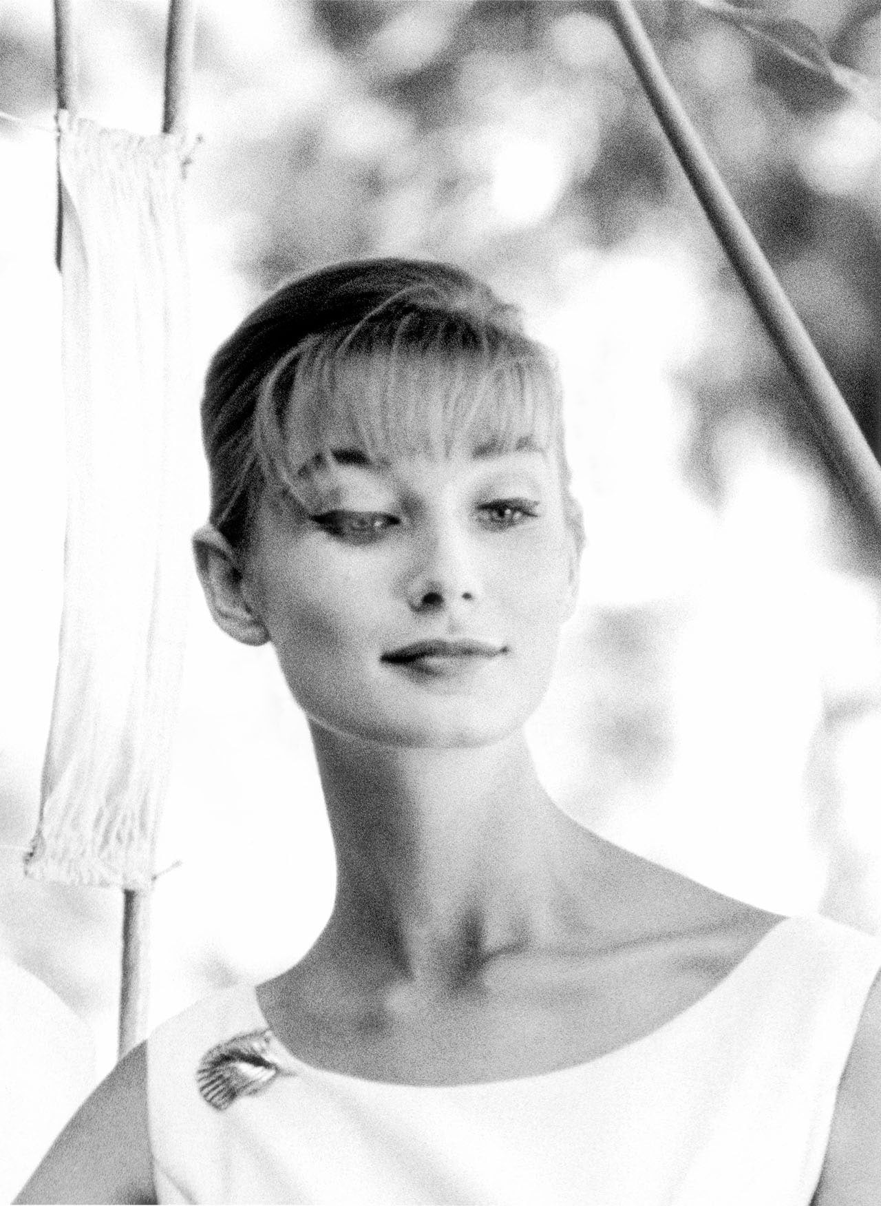 Tania Mallet nude 5
