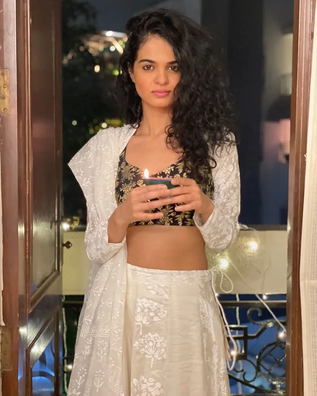 Tania Sachdev nude 3