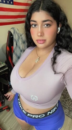 Tanvi Khaleel nude 5