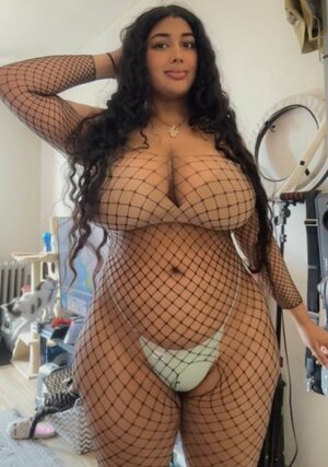 Tanvi Khaleel nude 6