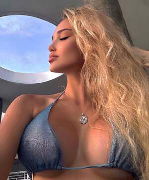Tanya Mavrina nude 12