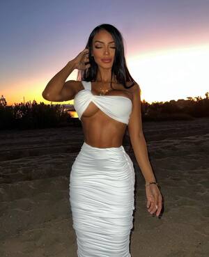 Tata Latina nude 6