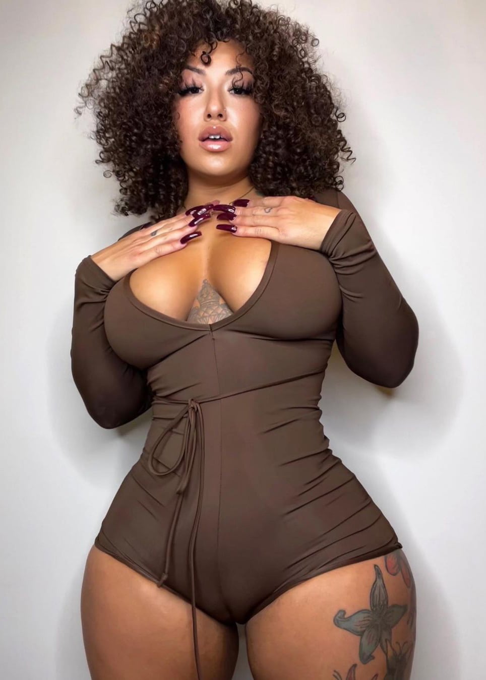Tay Jean nude 2