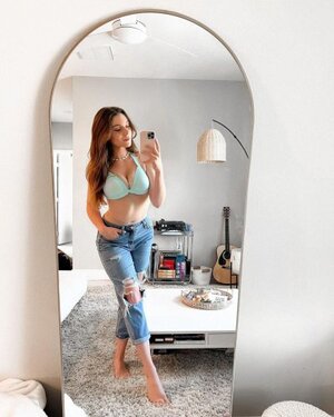 Taya Miller nude 12