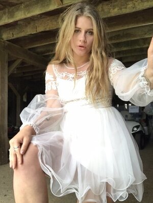 Taylor Blake nude 4