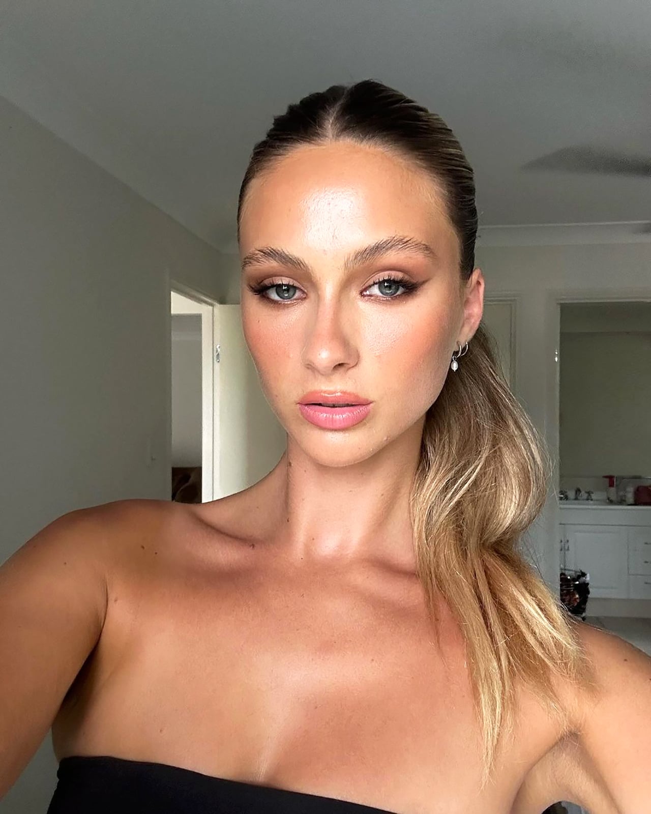 Taylor Harvey nude 11