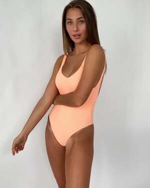 Taylor Morland nude 3