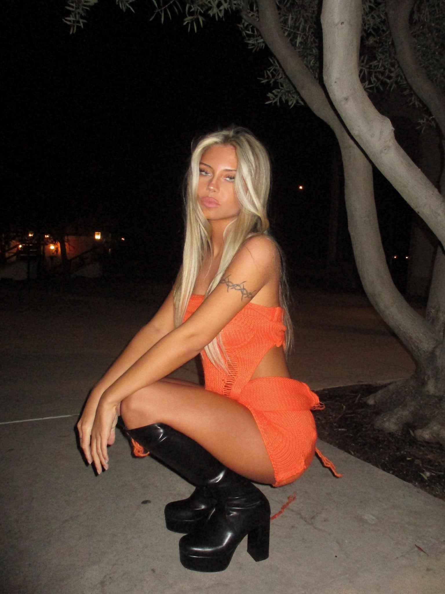 Taylor Peach nude 12