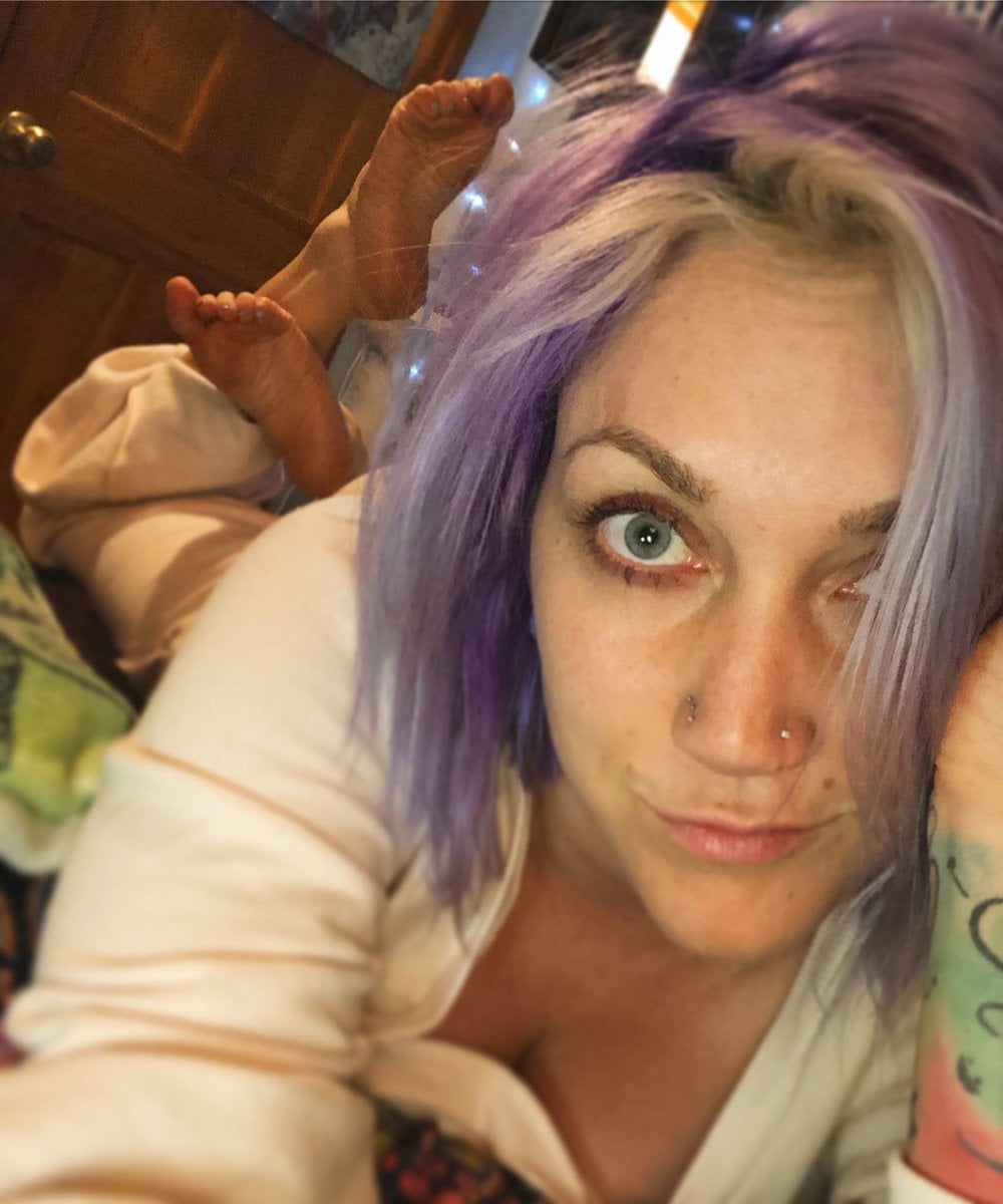 Taylor Raz nude 10