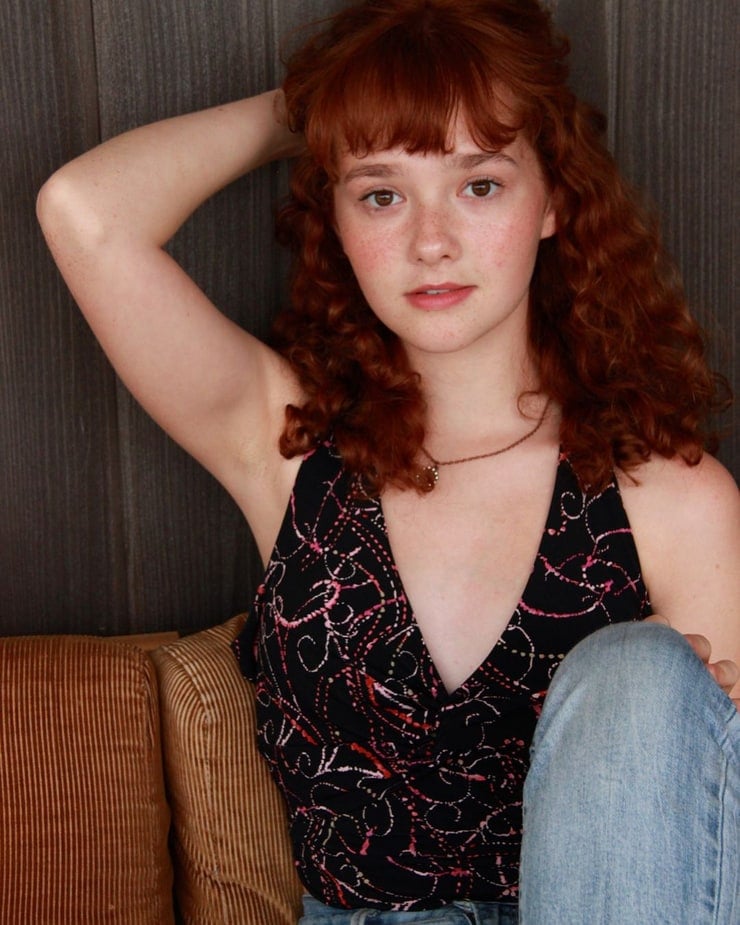 Taylor Richardson nude 11