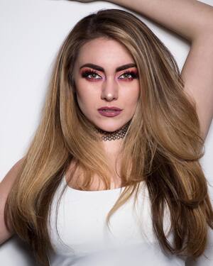 Taylor Rose nude 11