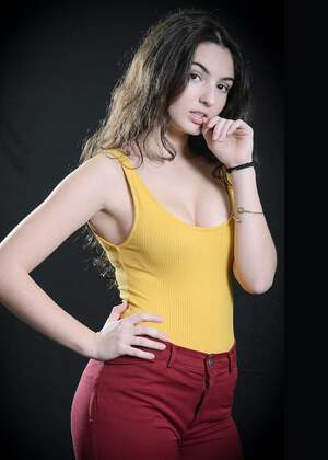 Tecla Insolia nude 5