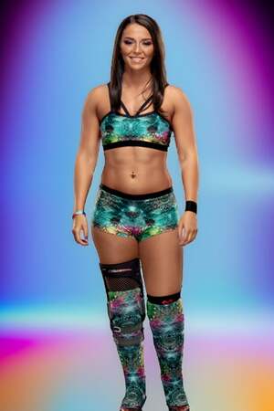 Tegan Nox