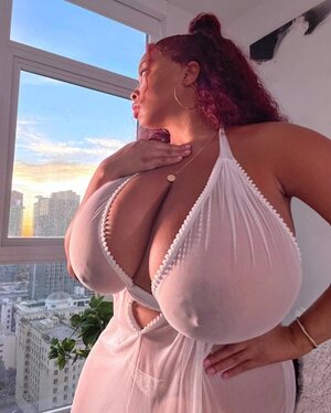 Temptress119 nude 6