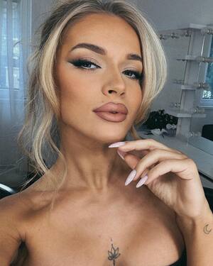 Teodora Dzehverovic nude 9