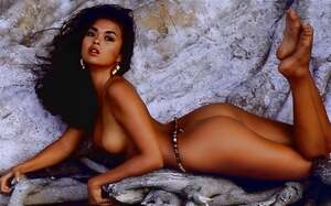 Tetchie Agbayani nude 9