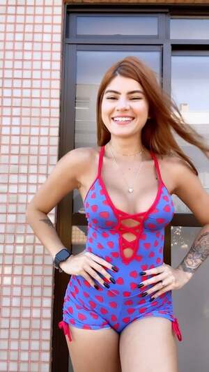 Thaissa Fit nude 10