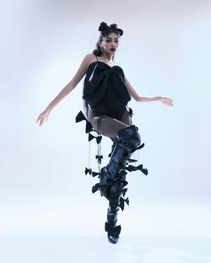 Thao Nhi Le nude 7