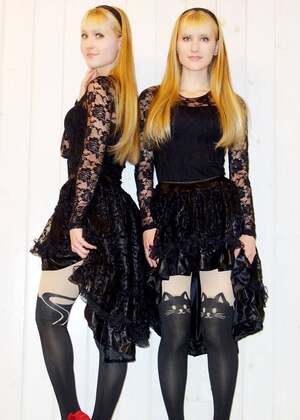 The Harp Twins