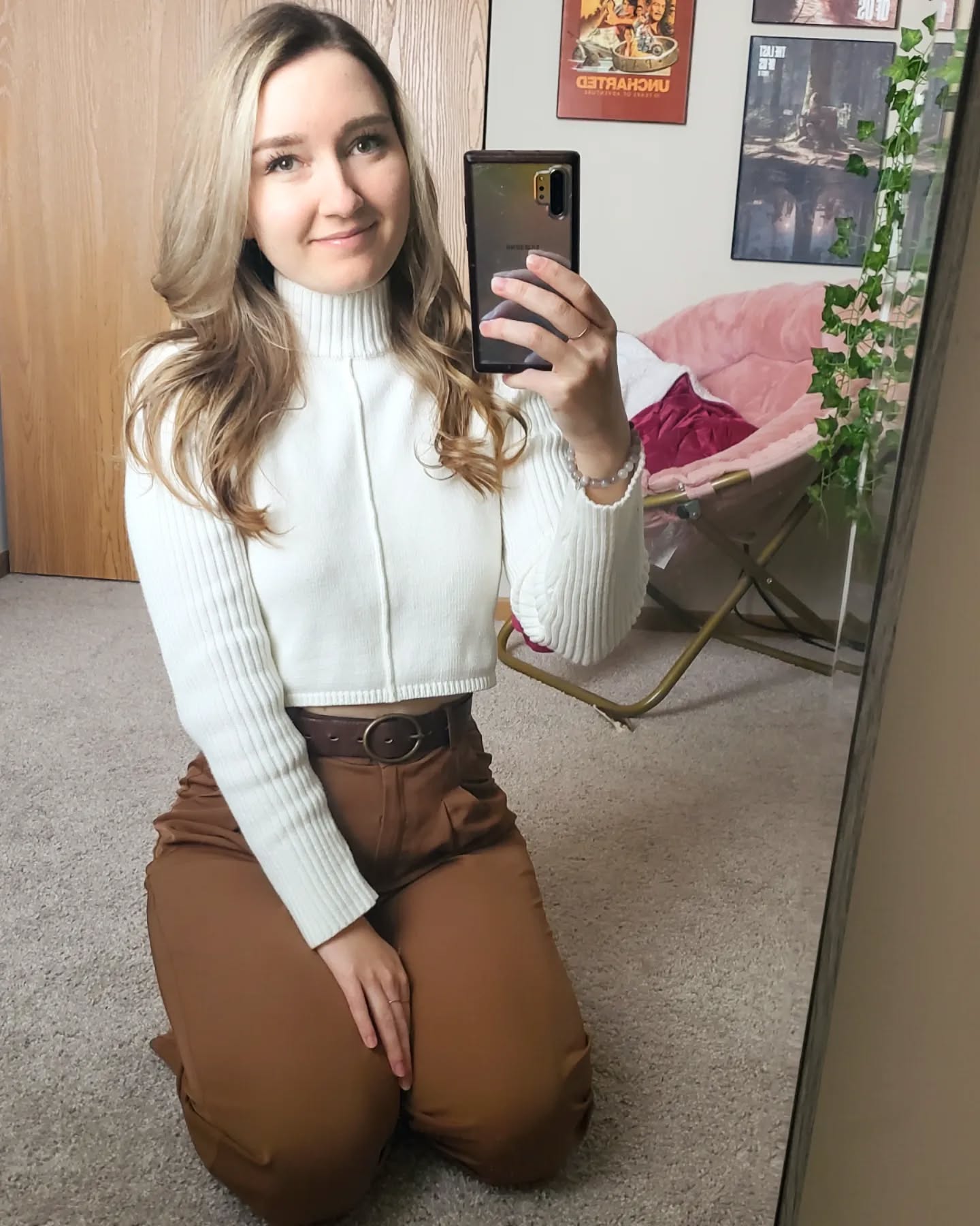 The Mirandalorian nude 11
