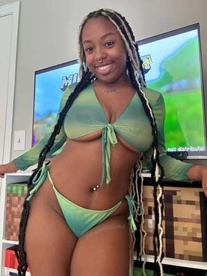 Thecookieswirl1 nude 2