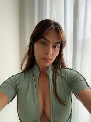 Thedarlla nude 3